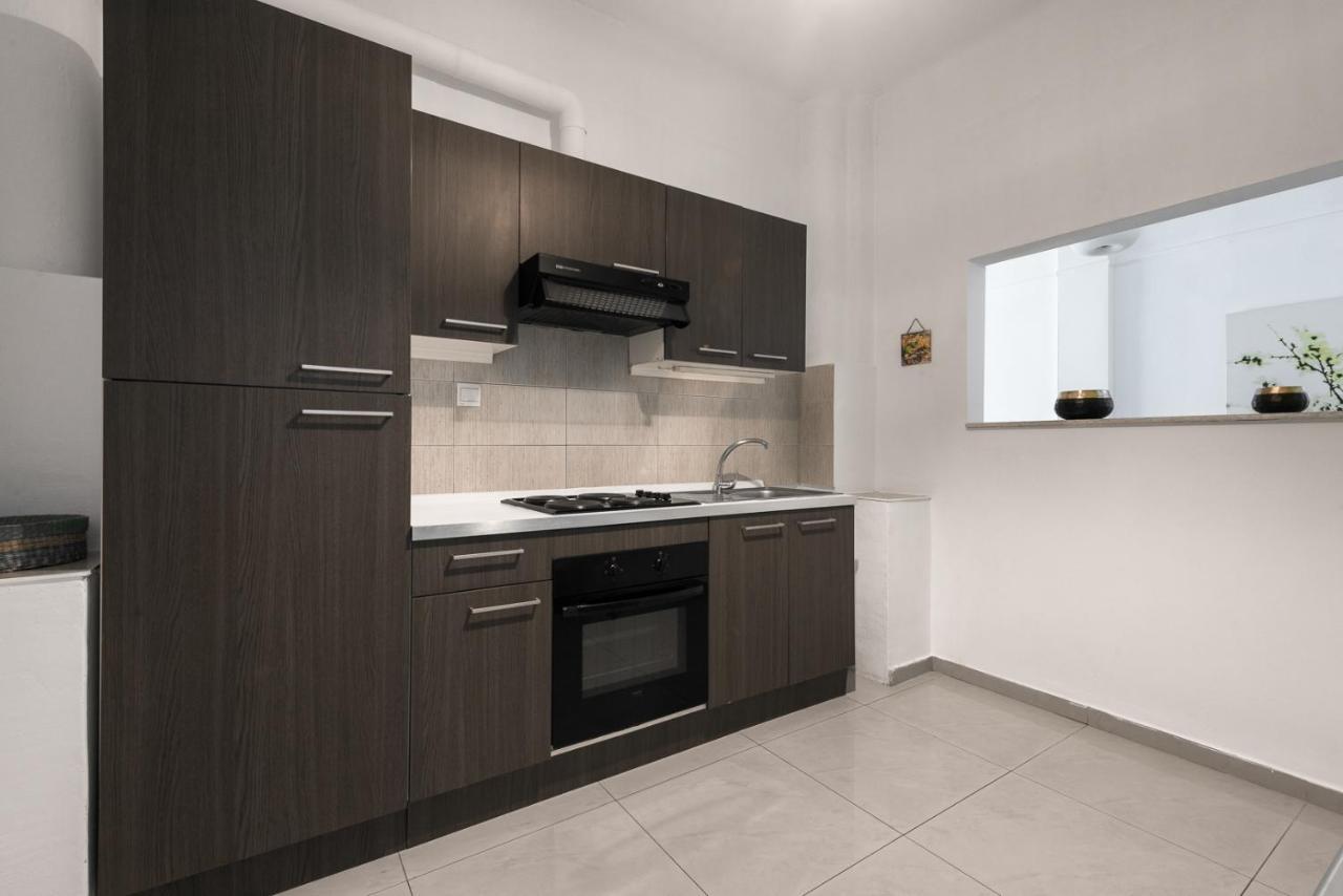 Ferienwohnung F & B Collection - Flat For 6 Thessaloniki Exterior foto